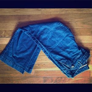 Gap Jeans. Women’s size 8. Hip slung fit.